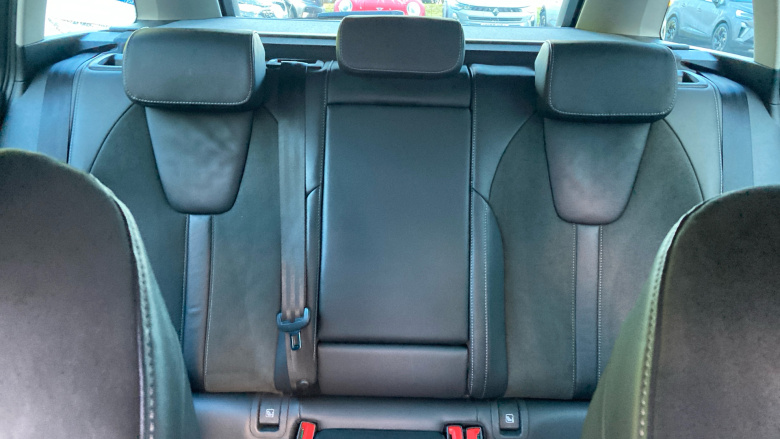 Skoda Octavia 1.4 TSI iV SE L DSG 5dr Estate